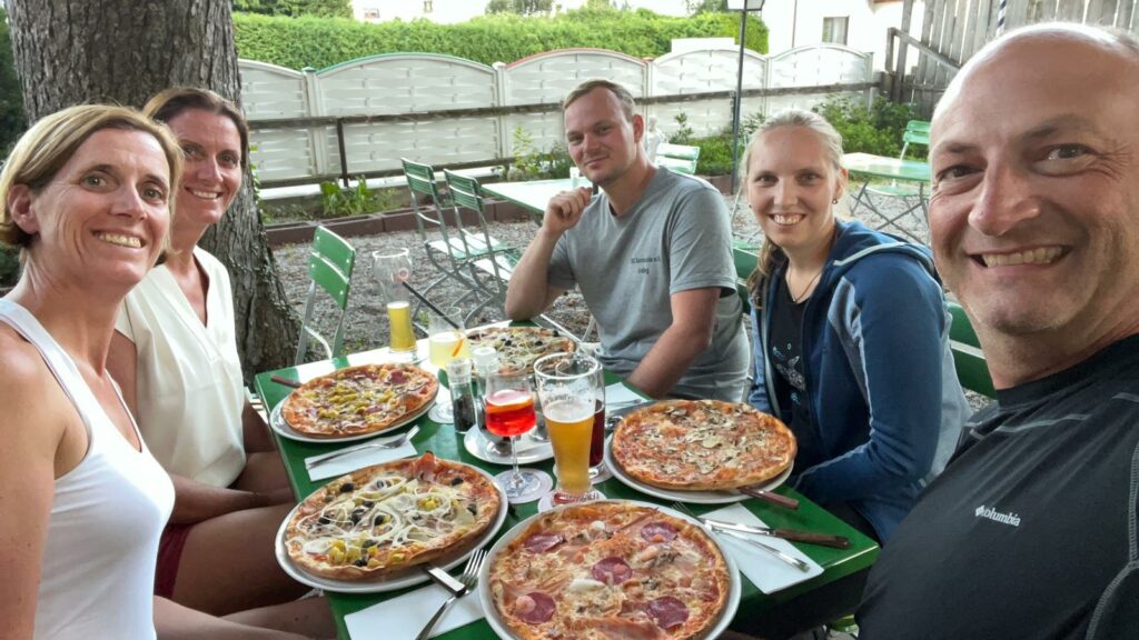 Pizza nach dem Tauchtag